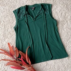 Banana Republic | Sleeveless Blouse